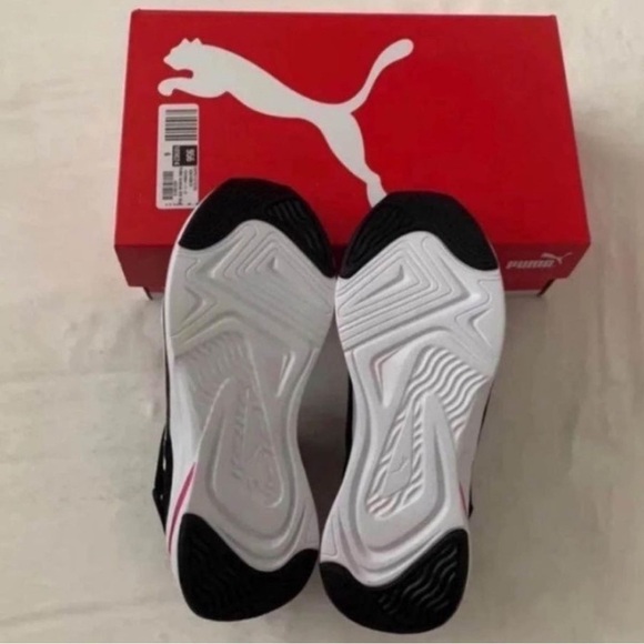 (NEW) PUMA Youth Girl’s Softride Rift Slip-On, Size: 4.5 (Youth Girl’s) - Picture 11 of 15